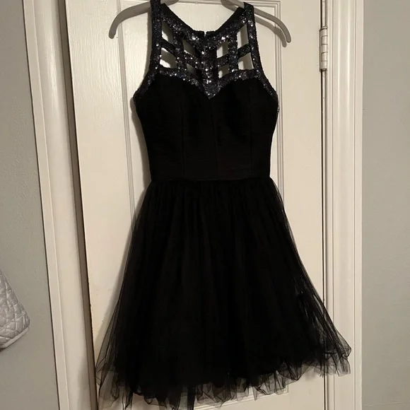 Formal Dress with Halter Top and Toile Bottom | Color: Black | Size: M | Nataliedoig's Closet Formal Dress with Halter Top and Toile Bottom | Color: Black | Size: M | Nataliedoig's Closet